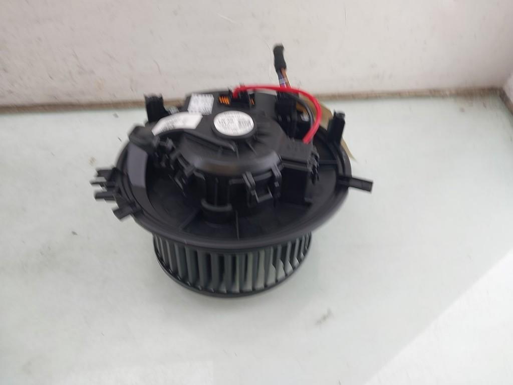 Heizgebläse Motor 5Q0907521C Skoda Octavia Kombi (NXAC) Kombi 5-drs 1.5 TSI e-TEC 16V (DXDB) 2026-03