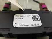 Antenne Verstärker A2389055000 Mercedes-Benz C AMG (C205) Coupé 4.0 C-63 S AMG V8 Biturbo (M177.980) 2017-01