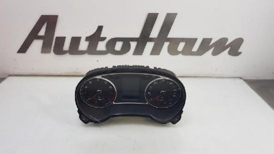 Tachoeinheit Kmh 8X0920980 Audi A1 (8X1/8XK) Schrägheck 3-drs 1.4 TFSI 16V 122 (CAXA) 2011-02 Bild Tachoeinheit Kmh 8X0920980 Audi A1 (8X1/8XK) Schrägheck 3-drs 1.4 TFSI 16V 122 (CAXA) 2011-02