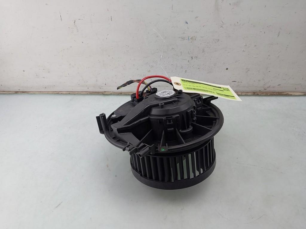 Heizgebläse Motor 5Q1819021E Audi A3 Sportback (8YA) Schrägheck 5-drs 2.0 30 TDI 16V (DTRB) 2022-07