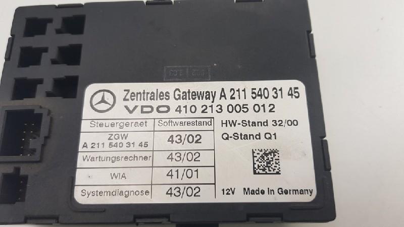 Gateway Module 2115403145 Mercedes-Benz E (W211) Limousine 3.2 E-320 CDI 24V (OM648.961) 2003 Bild Gateway Module 2115403145 Mercedes-Benz E (W211) Limousine 3.2 E-320 CDI 24V (OM648.961) 2003
