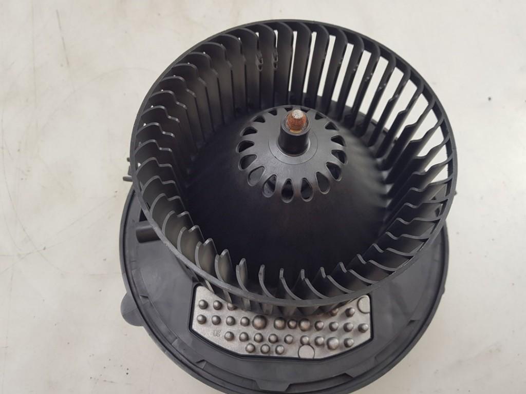 Heizgebläse Motor 5Q0907521C Volkswagen Golf VII (AUA) Schrägheck 2.0 R 4Motion 16V (DNUE) 2016-04 DNUE