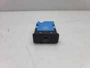 Aux/usb-Anschluss 8711940 BMW 3 serie Touring (G21) Kombi 318i 2.0 TwinPower Turbo 16V (A0001E1I318i 2.0 TwinPower Turbo 16V) 2022-07