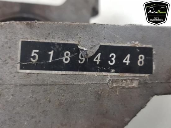 Motorhalter 51894348 Alfa Romeo Giulietta (940) Schrägheck 1.4 TB 16V MultiAir (940.A.2000) 2011-01 Bild Motorhalter 51894348 Alfa Romeo Giulietta (940) Schrägheck 1.4 TB 16V MultiAir (940.A.2000) 2011-01