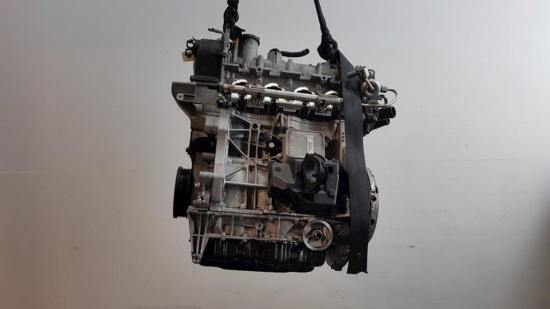 Motor 04E100033R Audi A1 Sportback (8XA/8XF) Schrägheck 5-drs 1.4 TFSI 16V (CZCA/CZDB) 2016 Bild Motor 04E100033R Audi A1 Sportback (8XA/8XF) Schrägheck 5-drs 1.4 TFSI 16V (CZCA/CZDB) 2016