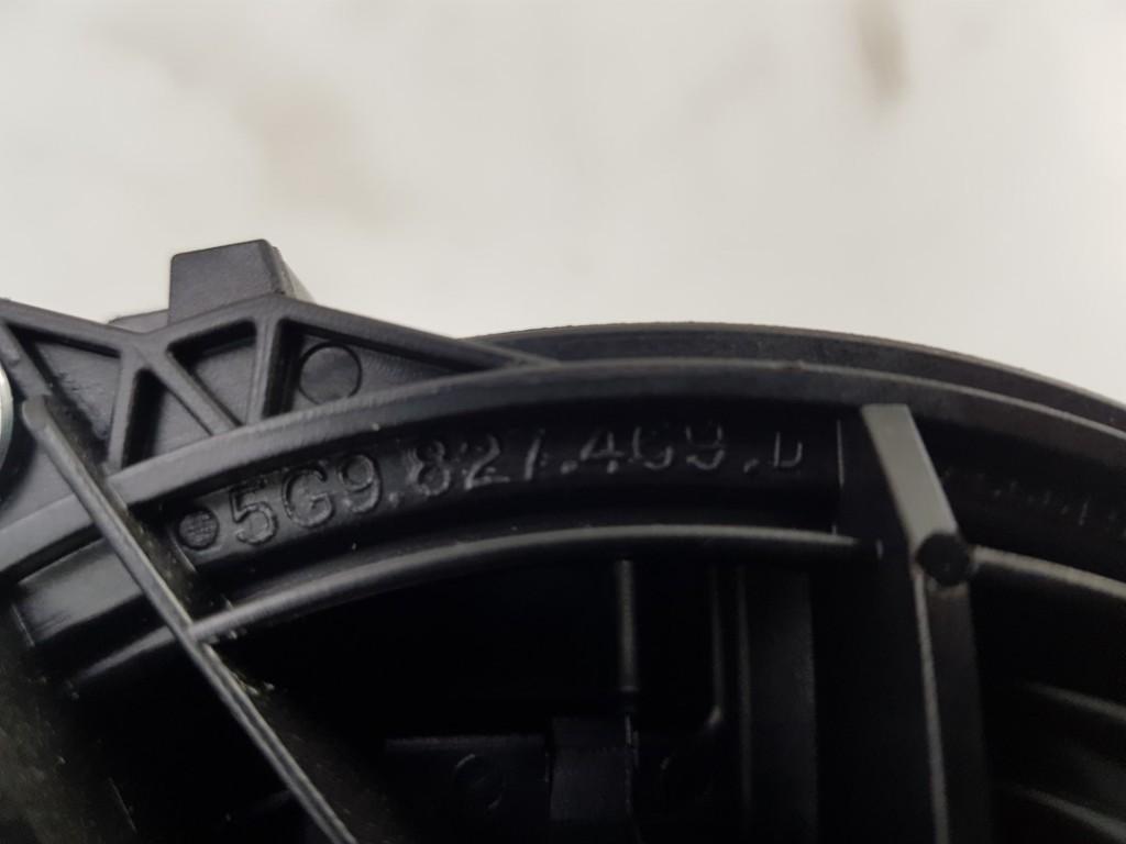 Handgriff Kofferraum 5G6827469F Volkswagen Golf VII (AUA) Schrägheck 1.6 TDI 16V (CLHA) 2013-09 CLHA