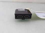 Aux/usb-Anschluss 5Q0035726L Audi A5 Sportback (F5A/F5F) Liftback 2.0 40 TFSI Mild Hybrid 16V (DMSA) 2021-01