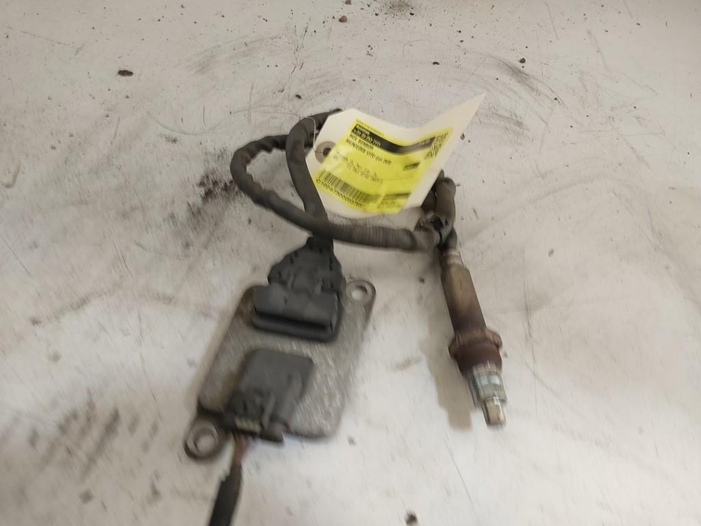 Nox Sensor A0009059703 Mercedes-Benz Vito (447.6) Van 2.2 114 CDI 16V (OM651.950) 2020-06
