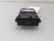 Aux/usb-Anschluss 2G6035700 Volkswagen T-Cross SUV 1.0 TSI 95 12V (DUSB) 2023-07
