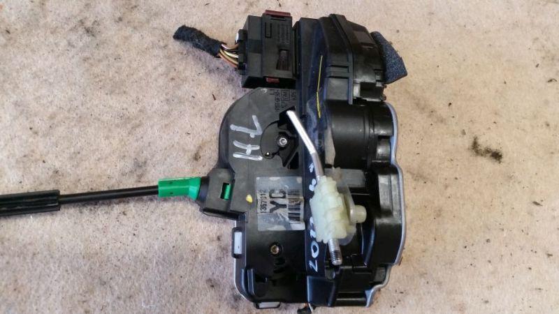 Türschloss links hinten ZV 5-Türer CHEVROLET AVEO SCHRÄGHECK (T300) 1.6 85 KW 1357012 Bild Türschloss links hinten ZV 5-Türer CHEVROLET AVEO SCHRÄGHECK (T300) 1.6 85 KW 1357012