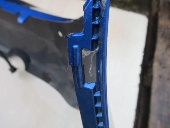 Stoßstange hinten mit PDC CHEVROLET AVEO SCHRÄGHECK (T300) 1.6 85 KW Bild Stoßstange hinten mit PDC CHEVROLET AVEO SCHRÄGHECK (T300) 1.6 85 KW