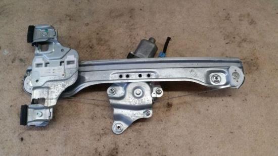 Fensterheber links hinten EFH 5-Türer mit Motor CHEVROLET AVEO SCHRÄGHECK (T300) 1.6 85 KW 0130822465 Bild Fensterheber links hinten EFH 5-Türer mit Motor CHEVROLET AVEO SCHRÄGHECK (T300) 1.6 85 KW 0130822465