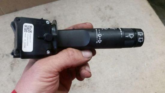 Schalter Wischer Lenkstockschalter CHEVROLET AVEO SCHRÄGHECK (T300) 1.6 85 KW 20965177 Bild Schalter Wischer Lenkstockschalter CHEVROLET AVEO SCHRÄGHECK (T300) 1.6 85 KW 20965177