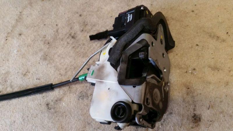 Türschloss rechts hinten ZV 5-Türer CHEVROLET AVEO SCHRÄGHECK (T300) 1.6 85 KW Bild Türschloss rechts hinten ZV 5-Türer CHEVROLET AVEO SCHRÄGHECK (T300) 1.6 85 KW