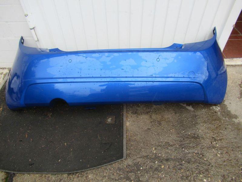 Stoßstange hinten mit PDC CHEVROLET AVEO SCHRÄGHECK (T300) 1.6 85 KW Bild Stoßstange hinten mit PDC CHEVROLET AVEO SCHRÄGHECK (T300) 1.6 85 KW