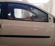 Tür rechts ZV EFH 3-Türer weiß RENAULT TWINGO II (CN0_) 1.2 16V FACELIFT 55 KW 801008682R