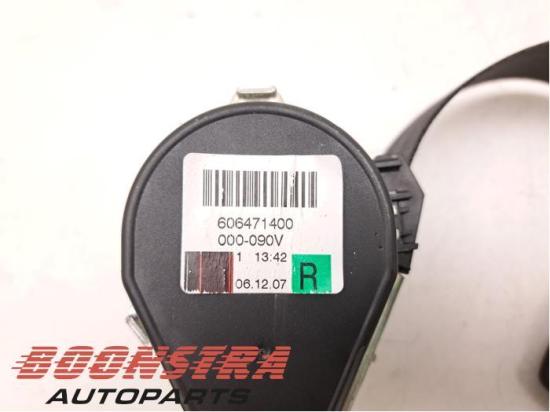 Sicherheitsgurt rechts hinten VW Golf V 1K 1K6857806N Bild Sicherheitsgurt rechts hinten VW Golf V 1K 1K6857806N