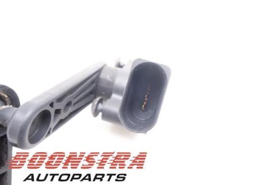 Niveauregulierung Tesla Model S 5YJS 102797100A Bild Niveauregulierung Tesla Model S 5YJS 102797100A