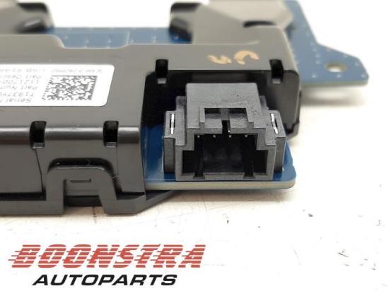 Sonstiges Teil Tesla Model 3 5YJ3 112170000C Bild Sonstiges Teil Tesla Model 3 5YJ3 112170000C