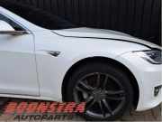 Kotflügel rechts vorne Tesla Model S 5YJS 6008027E0D