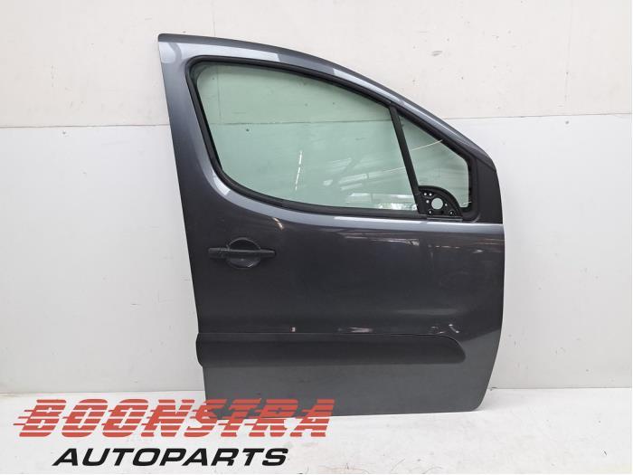 Tür rechts Peugeot Partner II Kasten 9004Z6