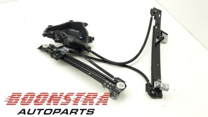 Fensterheber rechts vorne Seat Ibiza IV SportCoupe 6J 6J4837462 Bild Fensterheber rechts vorne Seat Ibiza IV SportCoupe 6J 6J4837462