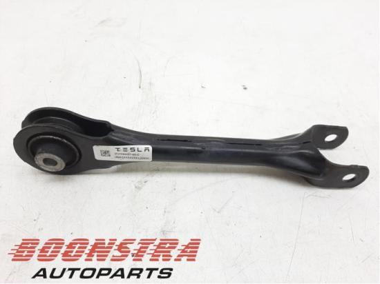 Traggelenk Tesla Model 3 5YJ3 104442700C Bild Traggelenk Tesla Model 3 5YJ3 104442700C