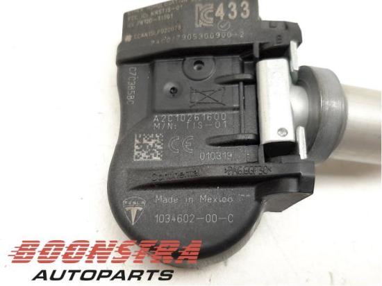 Radsensor für Reifendruckkontrollsystem Tesla Model 3 5YJ3 A2C10261600 Bild Radsensor für Reifendruckkontrollsystem Tesla Model 3 5YJ3 A2C10261600
