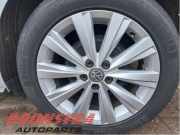 Reifen auf Stahlfelge VW Polo VI AW 2G0601025S8Z8