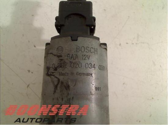 Zusatzwasserpumpe Ferrari 458 0392020034 Bild Zusatzwasserpumpe Ferrari 458 0392020034