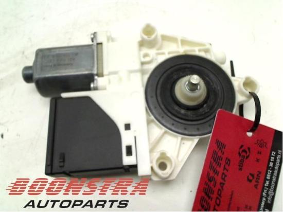 Motor Fensterheber Renault Megane III Grandtour KZ 0130822330 Bild Motor Fensterheber Renault Megane III Grandtour KZ 0130822330