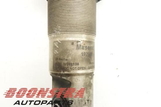 Federbein rechts vorne Maserati Spyder GT 197908 Bild Federbein rechts vorne Maserati Spyder GT 197908