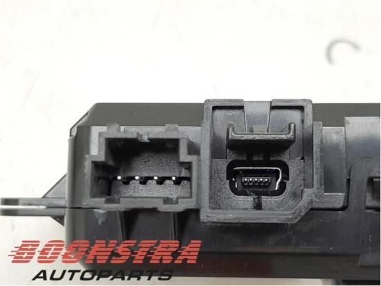 Sonstiges Teil Tesla Model 3 5YJ3 109329500A Bild Sonstiges Teil Tesla Model 3 5YJ3 109329500A