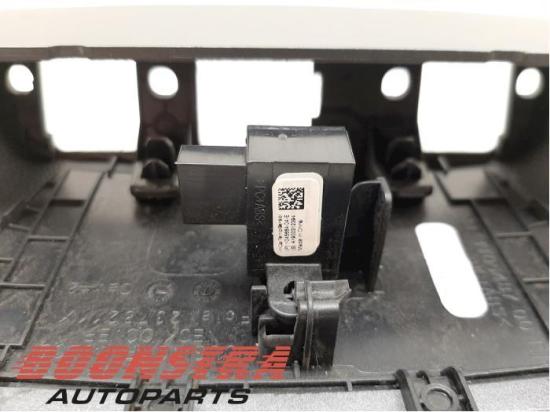 Sonstiges Teil Tesla Model 3 5YJ3 110113600F Bild Sonstiges Teil Tesla Model 3 5YJ3 110113600F