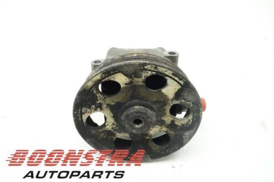 Servopumpe Maserati Spyder GT 7613955111 Bild Servopumpe Maserati Spyder GT 7613955111