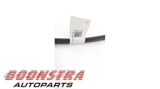 Kabel Tesla Model 3 5YJ3 107097900F Bild Kabel Tesla Model 3 5YJ3 107097900F