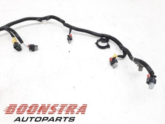 Kabelbaum Tesla Model 3 5YJ3 106876700G Bild Kabelbaum Tesla Model 3 5YJ3 106876700G