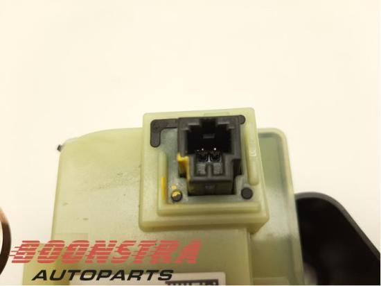 Schalter Tesla Model 3 5YJ3 108933400J Bild Schalter Tesla Model 3 5YJ3 108933400J