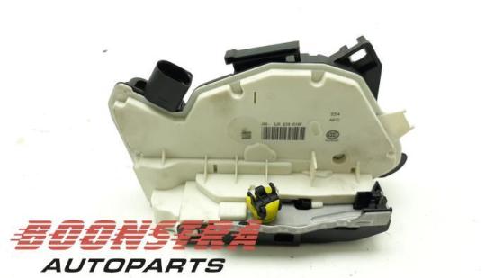 Klappenschlosszug Seat Ibiza IV SportCoupe 6J 6J0839016F Bild Klappenschlosszug Seat Ibiza IV SportCoupe 6J 6J0839016F