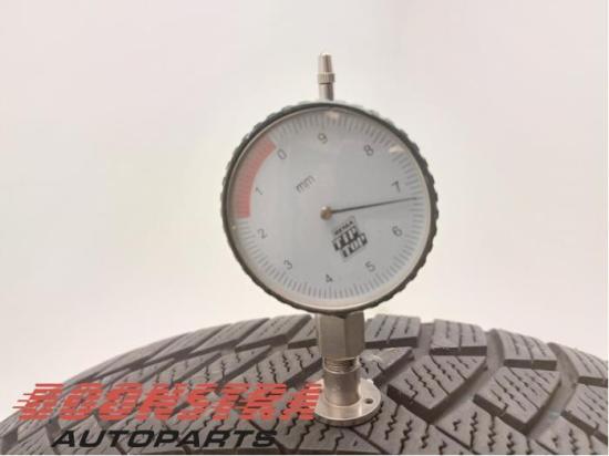 Reifen Tesla Model 3 5YJ3 TS850P Bild Reifen Tesla Model 3 5YJ3 TS850P