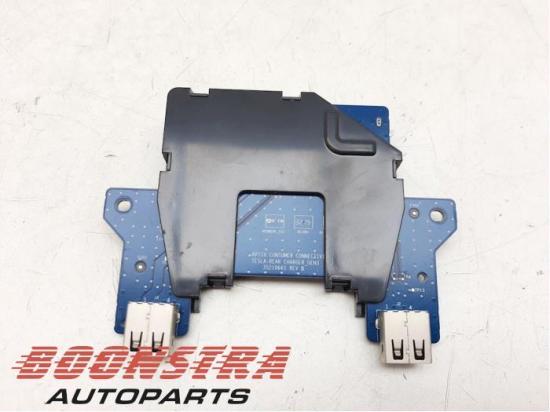 Sonstiges Teil Tesla Model 3 5YJ3 112170000C Bild Sonstiges Teil Tesla Model 3 5YJ3 112170000C