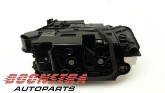 Klappenschlosszug Seat Ibiza IV SportCoupe 6J 6J0839016F Bild Klappenschlosszug Seat Ibiza IV SportCoupe 6J 6J0839016F