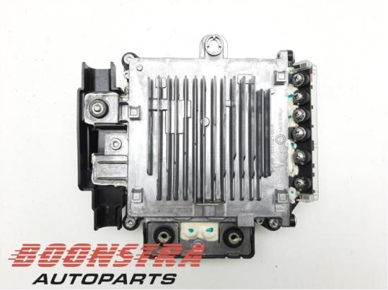 Steuergerät Tesla Model S 5YJS 111237990D Bild Steuergerät Tesla Model S 5YJS 111237990D