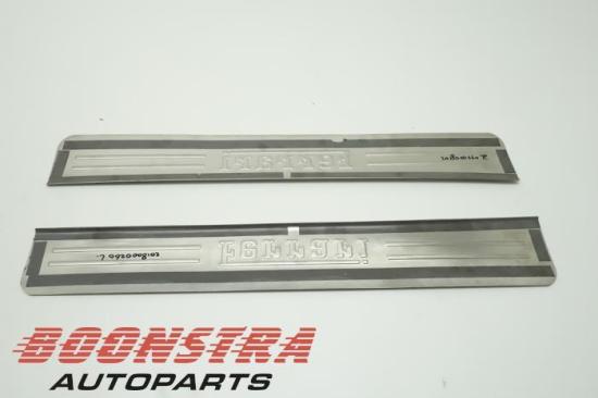 Zierleiste Ferrari California 69749800 Bild Zierleiste Ferrari California 69749800