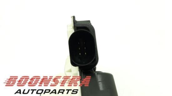 Klappenschlosszug Seat Ibiza IV SportCoupe 6J 6J0839016F Bild Klappenschlosszug Seat Ibiza IV SportCoupe 6J 6J0839016F