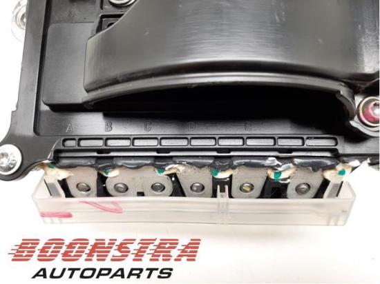 Steuergerät Tesla Model S 5YJS 111237990D Bild Steuergerät Tesla Model S 5YJS 111237990D