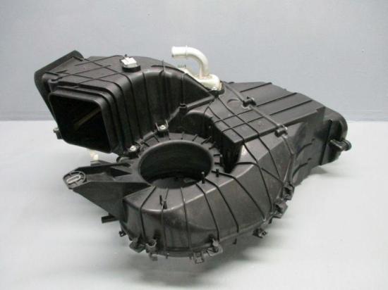 Gebläsemotor Heizungsgebläse Gebläsekasten VW MULTIVAN T5 V 03-09 96 KW 7H5820004B Bild Gebläsemotor Heizungsgebläse Gebläsekasten VW MULTIVAN T5 V 03-09 96 KW 7H5820004B