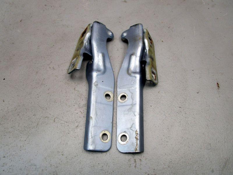 Motorhaubenscharnier Set FIAT DOBLO (119) 1.9 D MULTIJET 88 KW Bild Motorhaubenscharnier Set FIAT DOBLO (119) 1.9 D MULTIJET 88 KW