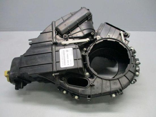 Gebläsemotor Heizungsgebläse Gebläsekasten VW MULTIVAN T5 V 03-09 96 KW 7H5820004B Bild Gebläsemotor Heizungsgebläse Gebläsekasten VW MULTIVAN T5 V 03-09 96 KW 7H5820004B