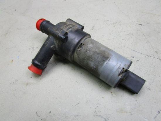 Wasserpumpe Zusatzwasserpumpe Umwälzpumpe VW LT 2 II PRITSCHE 01-06 70 KW 3D0965561D Bild Wasserpumpe Zusatzwasserpumpe Umwälzpumpe VW LT 2 II PRITSCHE 01-06 70 KW 3D0965561D